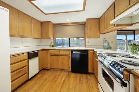 2861 Clairmont Court Medford OR 97504