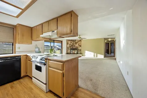 2861 Clairmont Court Medford OR 97504