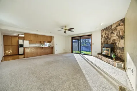 2861 Clairmont Court Medford OR 97504