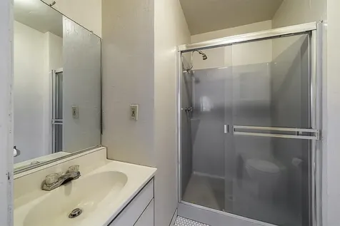 1210 NW Lawnridge Avenue Grants Pass OR 97526