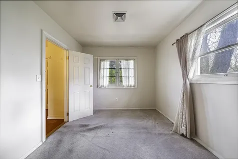 1210 NW Lawnridge Avenue Grants Pass OR 97526