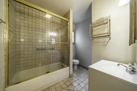 1210 NW Lawnridge Avenue Grants Pass OR 97526