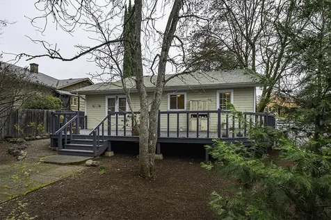 1210 NW Lawnridge Avenue Grants Pass OR 97526