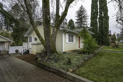 1210 NW Lawnridge Avenue Grants Pass OR 97526