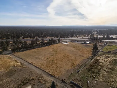 65605 61st Street Bend OR 97703