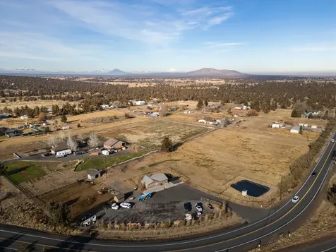65605 61st Street Bend OR 97703