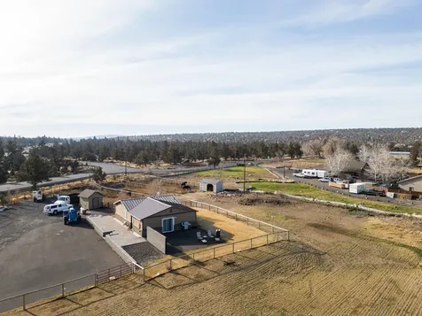 65605 61st Street Bend OR 97703
