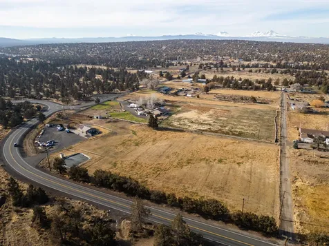 65605 61st Street Bend OR 97703