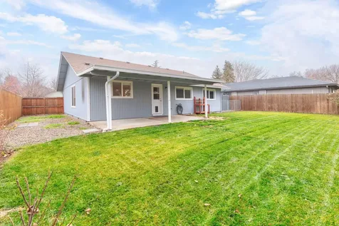3055 Heartwood Court Medford OR 97504
