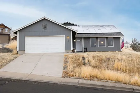 590 SW H Street Madras OR 97741