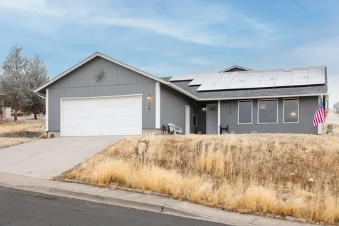 590 SW H Street Madras OR 97741