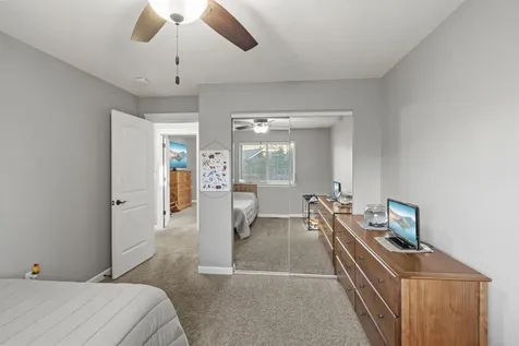 338 Cherry Wood Eagle Point OR 97524