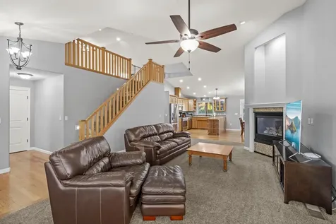 338 Cherry Wood Eagle Point OR 97524