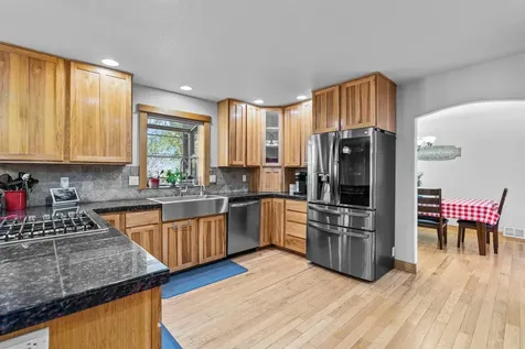 2648 SW 25th Street Redmond OR 97756