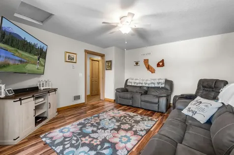2648 SW 25th Street Redmond OR 97756