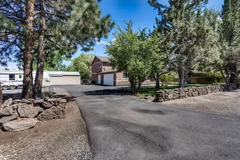 2648 SW 25th Street Redmond OR 97756