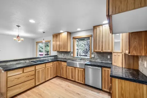 2648 SW 25th Street Redmond OR 97756