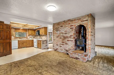 244 Swarthout Drive Grants Pass OR 97527