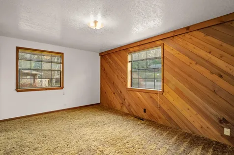 244 Swarthout Drive Grants Pass OR 97527
