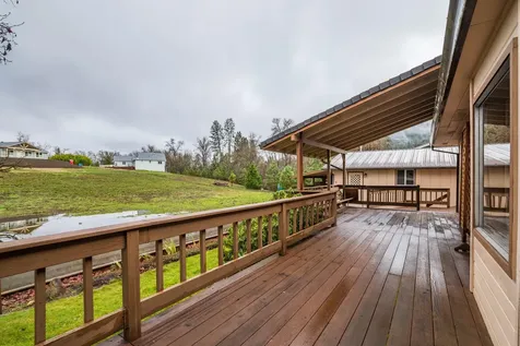 244 Swarthout Drive Grants Pass OR 97527