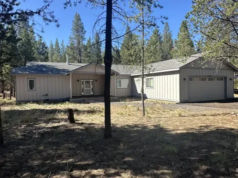 15989 Bull Bat Lane La Pine OR 97739