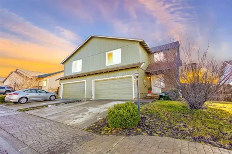 336 SE Leisek Way Madras OR 97741