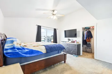 336 SE Leisek Way Madras OR 97741