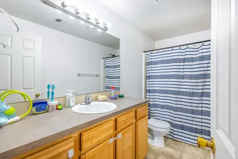 336 SE Leisek Way Madras OR 97741