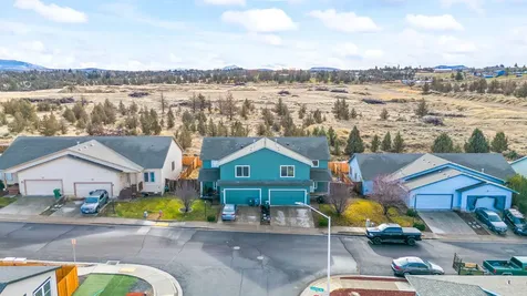 336 SE Leisek Way Madras OR 97741