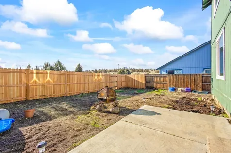 336 SE Leisek Way Madras OR 97741