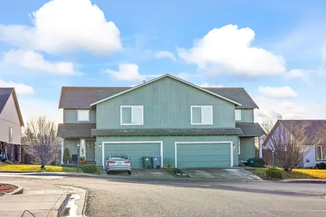 336 SE Leisek Way Madras OR 97741