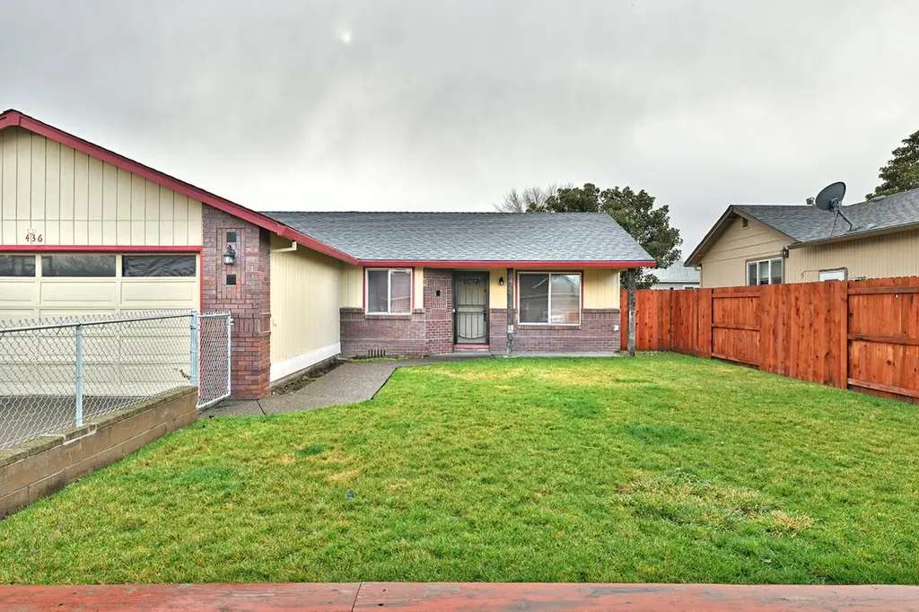 436 Mace Road Medford OR 97501