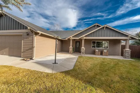 2058 NW 21st Court Redmond OR 97756