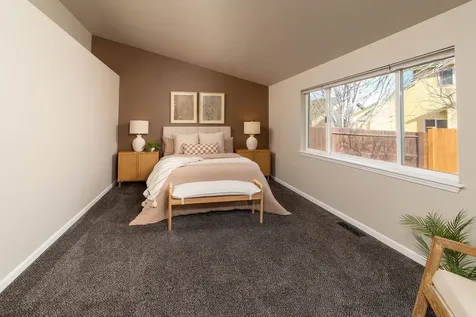 2058 NW 21st Court Redmond OR 97756