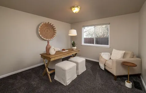 2058 NW 21st Court Redmond OR 97756