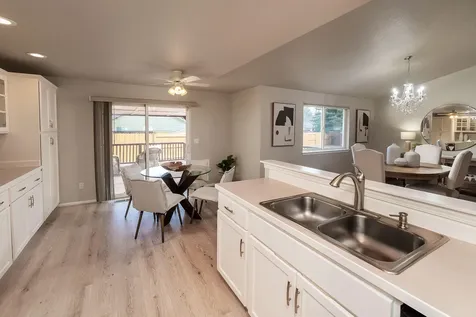 2058 NW 21st Court Redmond OR 97756