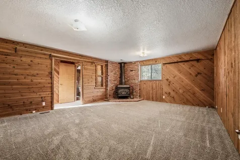 62255 Wallace Road Bend OR 97701
