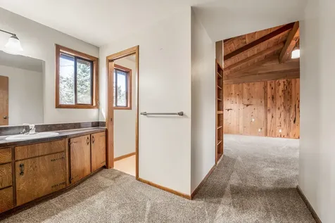 62255 Wallace Road Bend OR 97701