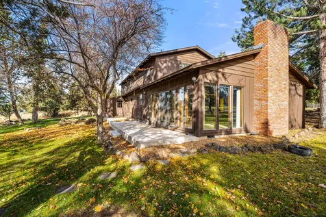 62255 Wallace Road Bend OR 97701