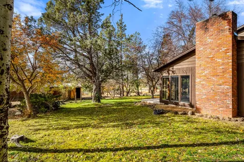 62255 Wallace Road Bend OR 97701