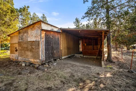 62255 Wallace Road Bend OR 97701