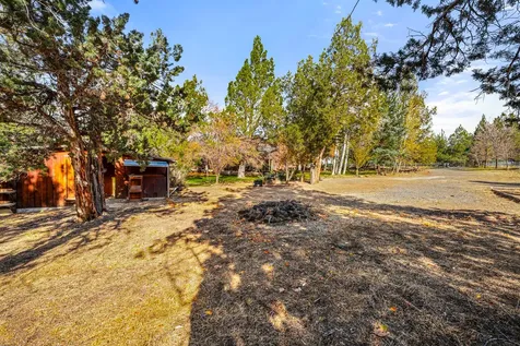 62255 Wallace Road Bend OR 97701