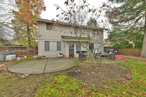 156 Purdue Lane Medford OR 97504