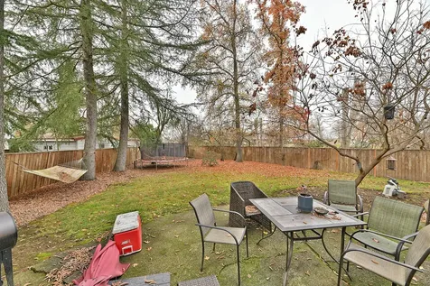 156 Purdue Lane Medford OR 97504
