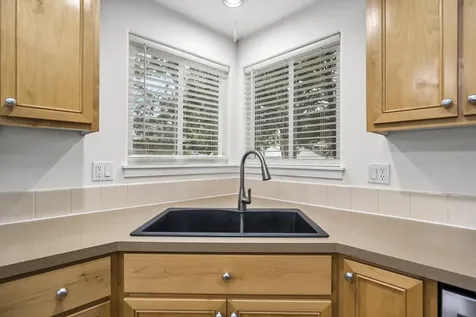 61325 Fairfield Drive Bend OR 97702