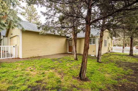 61325 Fairfield Drive Bend OR 97702