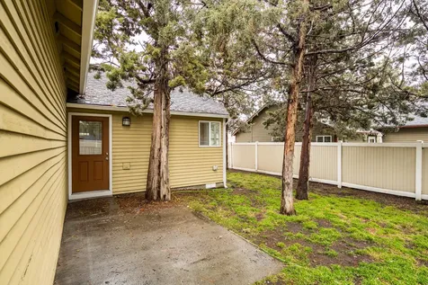 61325 Fairfield Drive Bend OR 97702