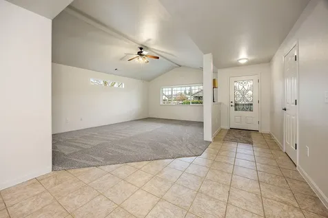 2350 Kamerin Lane Medford OR 97501