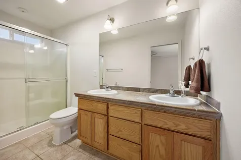 2350 Kamerin Lane Medford OR 97501