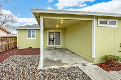 2350 Kamerin Lane Medford OR 97501